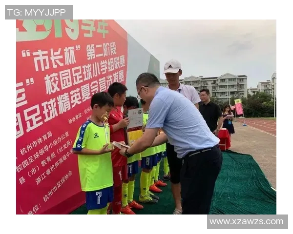 杭州足球队在奥运会舞台上的拼搏历程与辉煌成就回顾